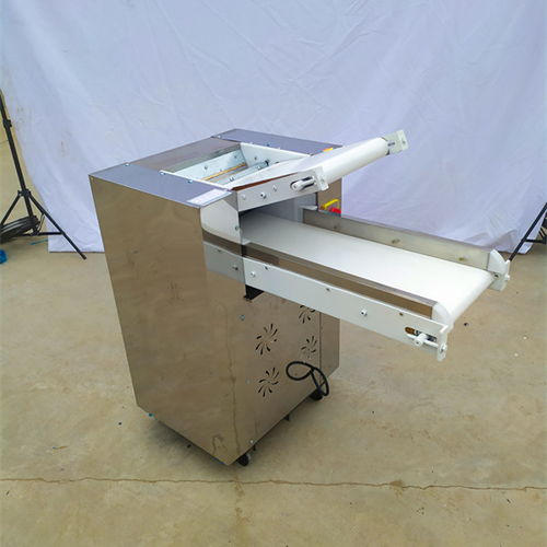 邢臺(tái)德仕達(dá)機(jī)械制造廠 350型不銹鋼商用揉面機(jī)——高效烘焙的得力助手